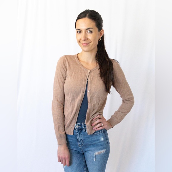 H&M Cardigan - Picture 2 of 6